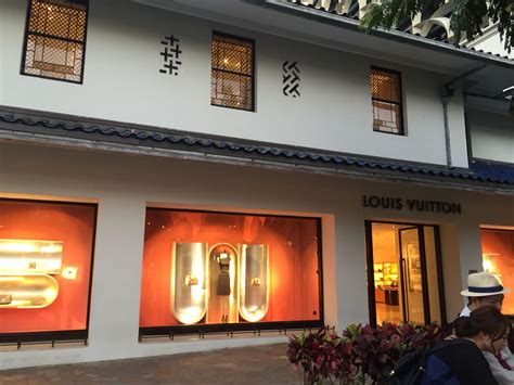 is louis vuitton cheaper in hawaii|louis vuitton waikiki.